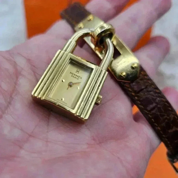 Hermès KELLY WATCH - Picture 16 of 16